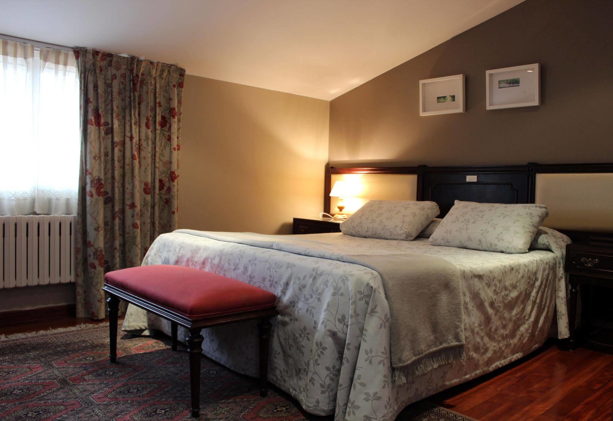 Hotel O Pino Ngoại thất bức ảnh